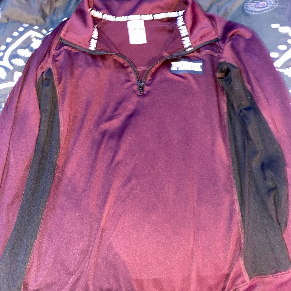 Vs pink quarter zip up pull over